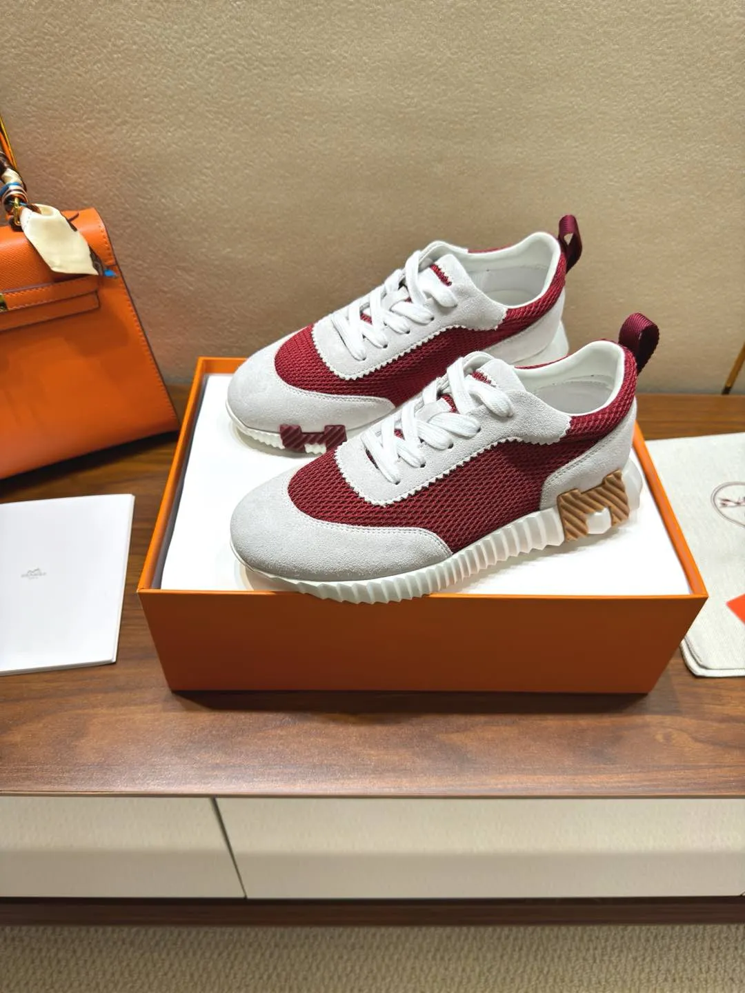 💕💕Factory direct selling price p640💕💕 Men ➕20💰Hermes 🐎24 new sports shoes 🆕 H family 2024giga new sports shoes **3cm, a real artifact, original molded outsole, very stylish and light, perfect foot feel💯 size: 34-46 (customized at 34.45.46)